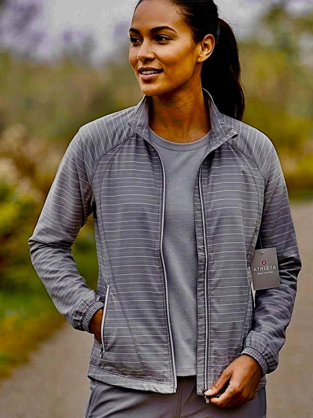 Athleta Jammin Run Jacket Front Zipper Jacket Lightweight Reflective Windbreaker